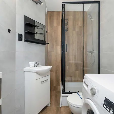 Jasne Blisko Starego Browaru By Renters