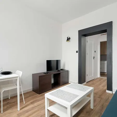 Jasne Blisko Starego Browaru By Renters