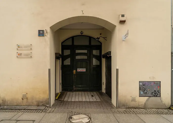 Lägenhet Wyjatkowe Jasne W Centrum Poznania By Renters *