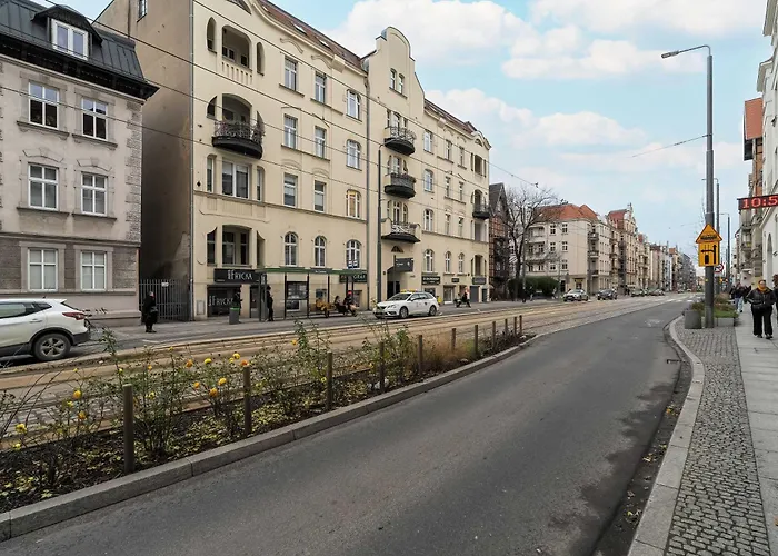 Wyjatkowe Jasne W Centrum Poznania By Renters Lägenhet Poznań