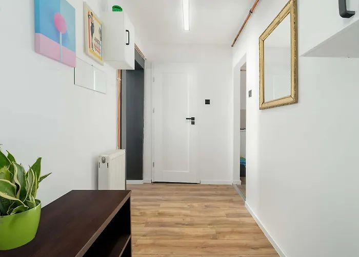 Lägenhet Wyjatkowe Jasne W Centrum Poznania By Renters *