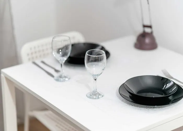 Lägenhet Wyjatkowe Jasne W Centrum Poznania By Renters Poznań